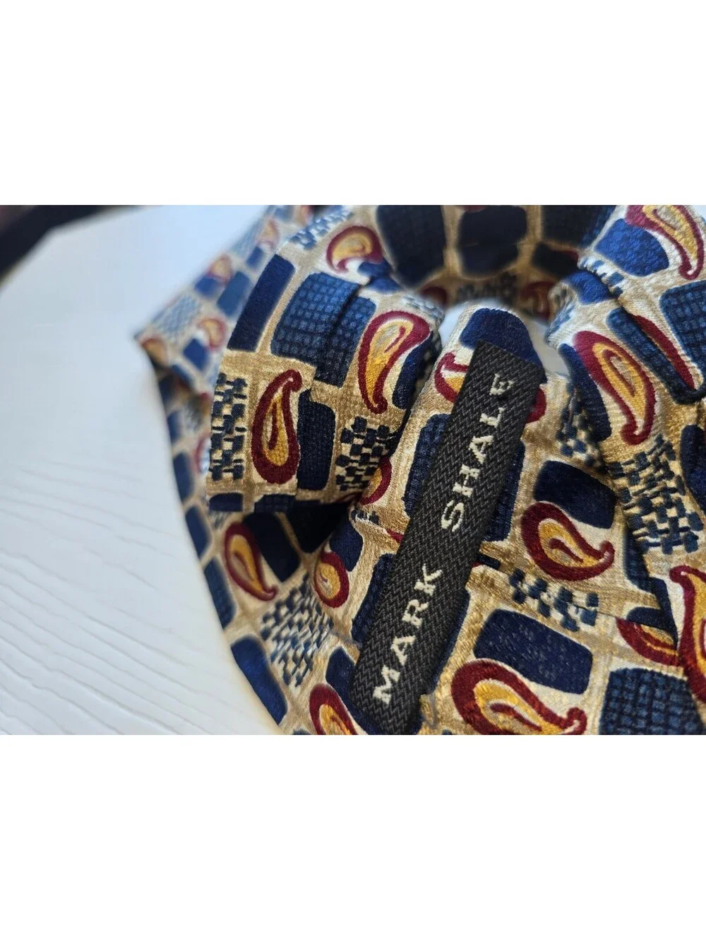 Mark Shale 100% Silk Tie Hand Made Italy 64x4 Geometric Paisley Navy Gold